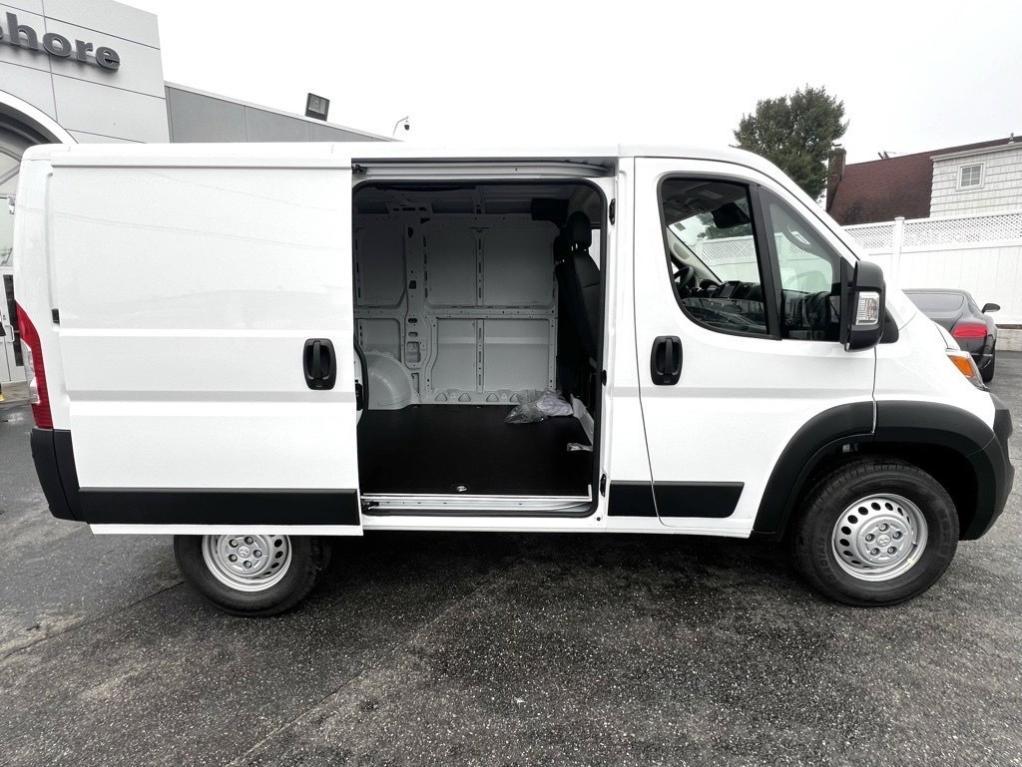 new 2025 Ram ProMaster 1500 car, priced at $39,950