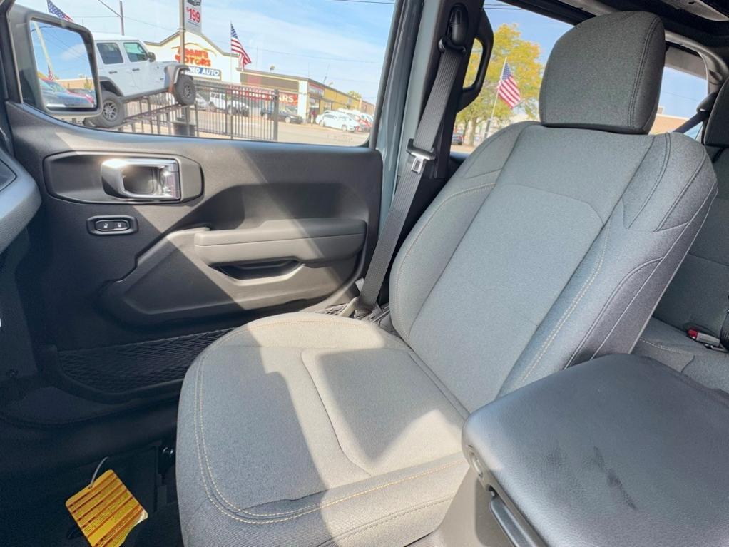new 2025 Jeep Wrangler car, priced at $49,965