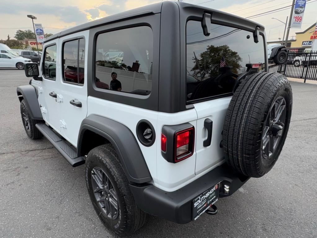 new 2025 Jeep Wrangler car