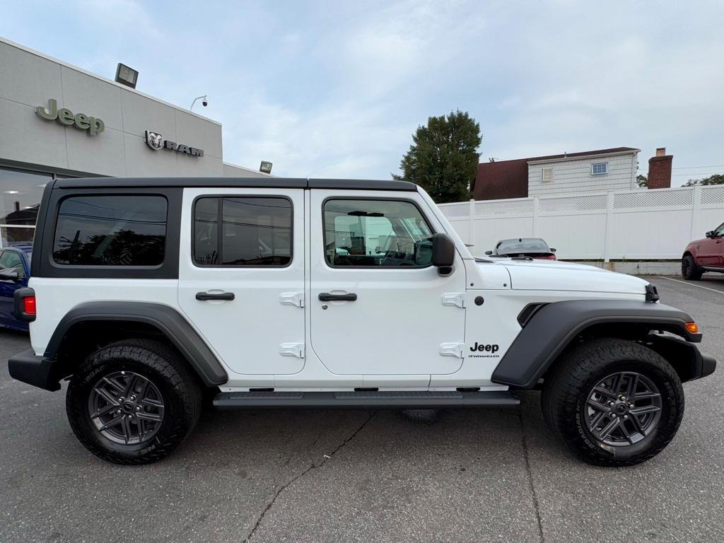 new 2025 Jeep Wrangler car