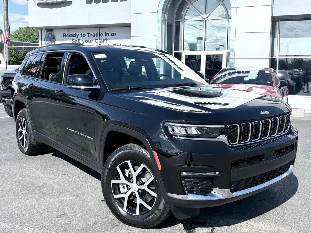 new 2025 Jeep Grand Cherokee L car, priced at $49,037