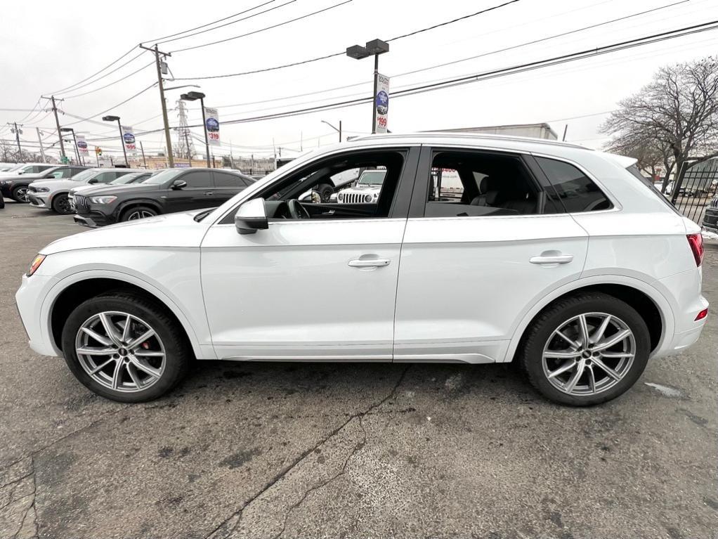 used 2022 Audi SQ5 car, priced at $38,850