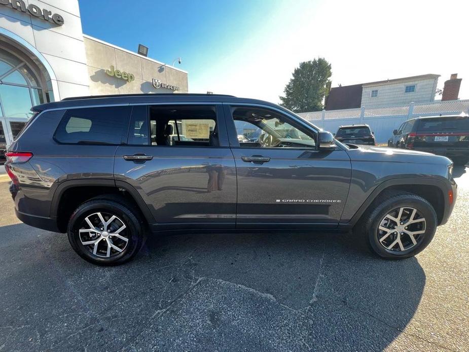 new 2024 Jeep Grand Cherokee L car, priced at $41,350