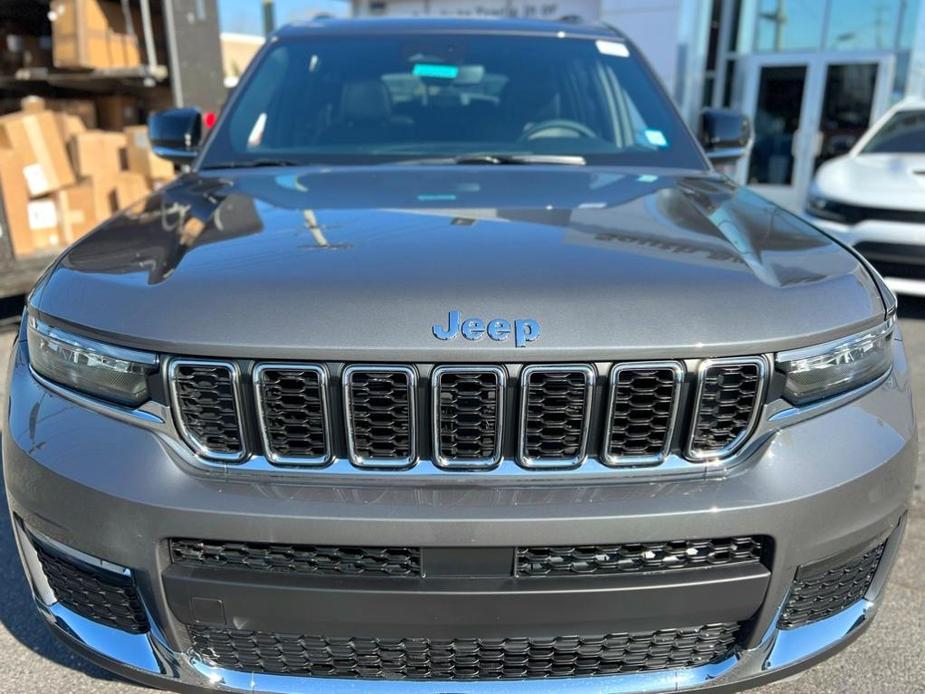 new 2024 Jeep Grand Cherokee L car, priced at $41,350