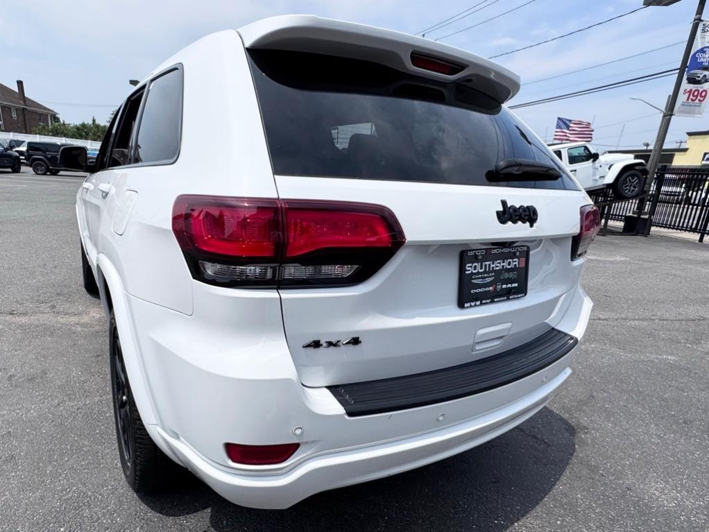 used 2022 Jeep Grand Cherokee WK car, priced at $27,750