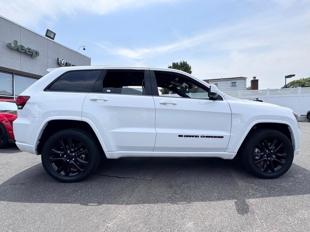 used 2022 Jeep Grand Cherokee WK car, priced at $27,750