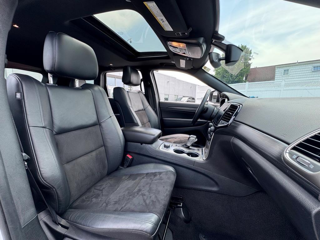 used 2022 Jeep Grand Cherokee WK car, priced at $27,750
