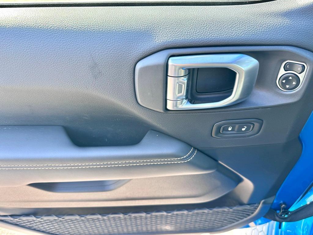 new 2026 Jeep Wrangler car, priced at $56,395