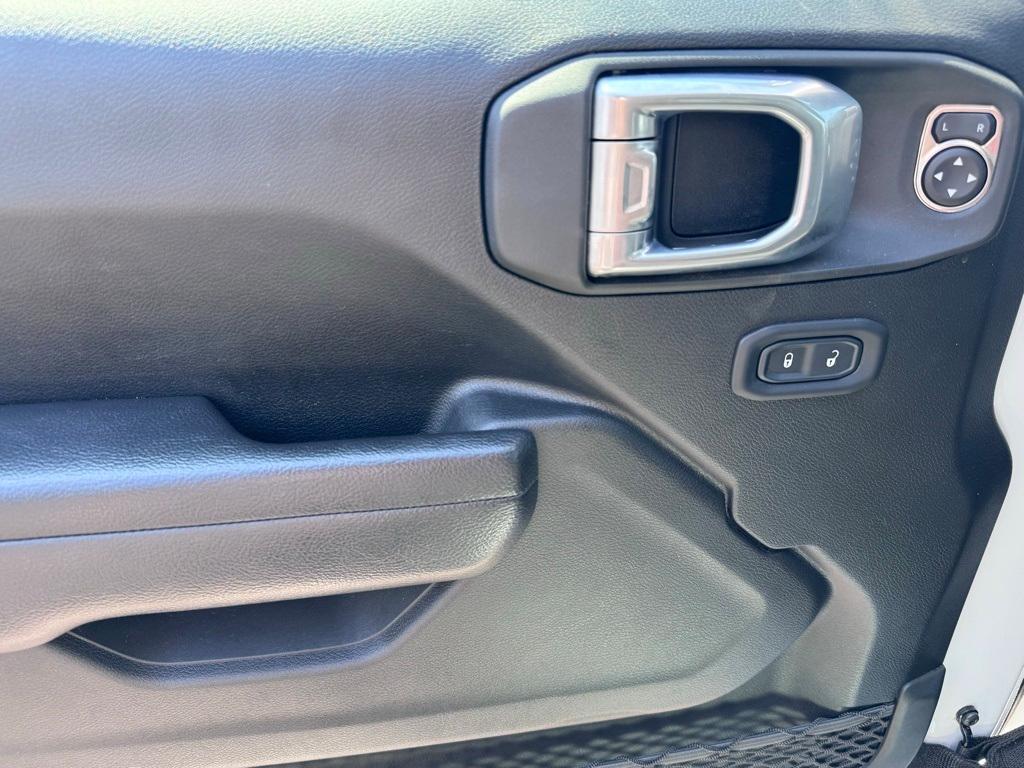 used 2022 Jeep Wrangler Unlimited car, priced at $34,450