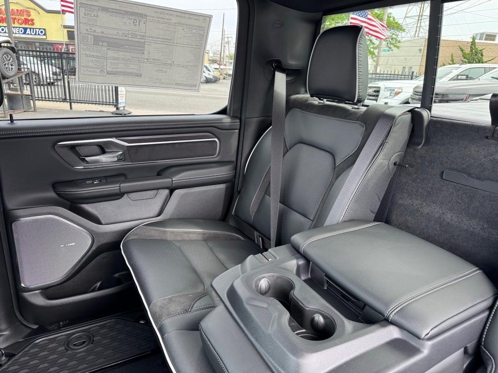 new 2025 Ram 1500 car, priced at $66,621