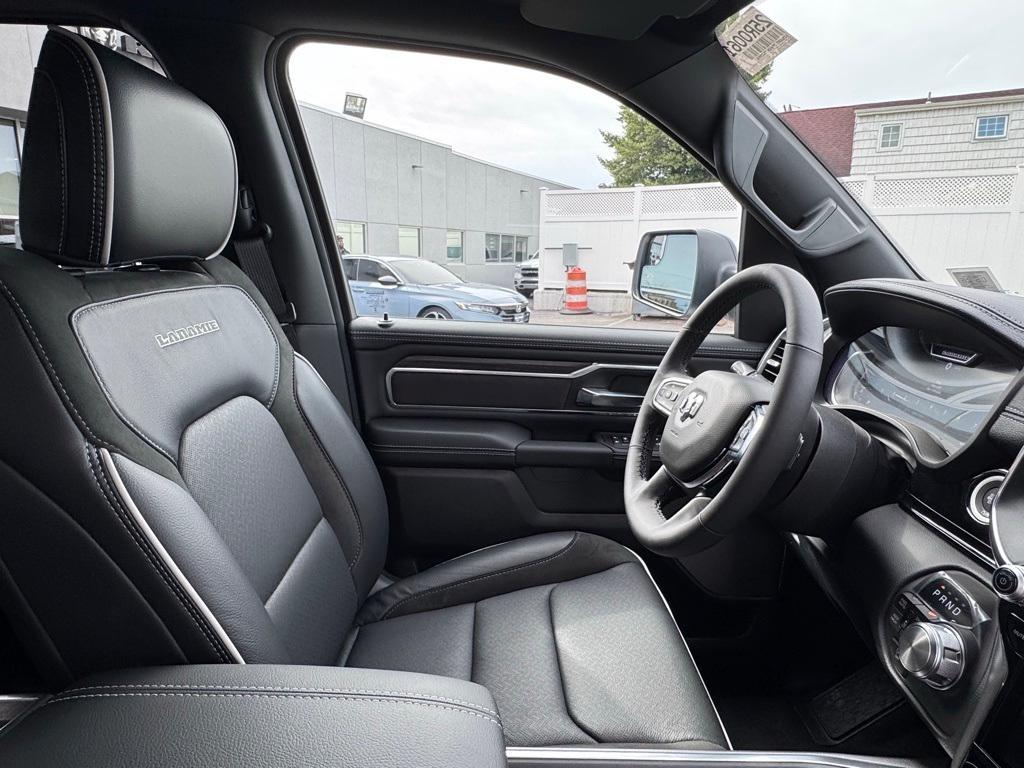 new 2025 Ram 1500 car, priced at $66,621