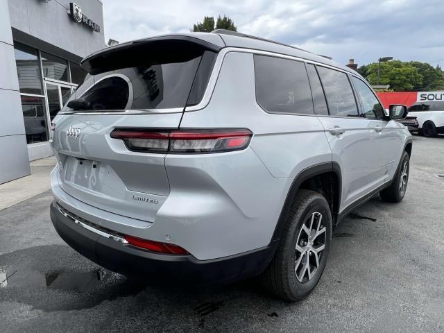 new 2024 Jeep Grand Cherokee L car, priced at $43,450