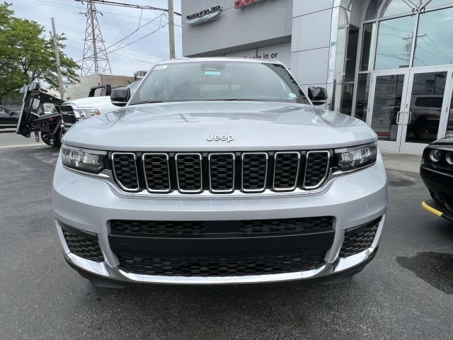 new 2024 Jeep Grand Cherokee L car, priced at $43,450