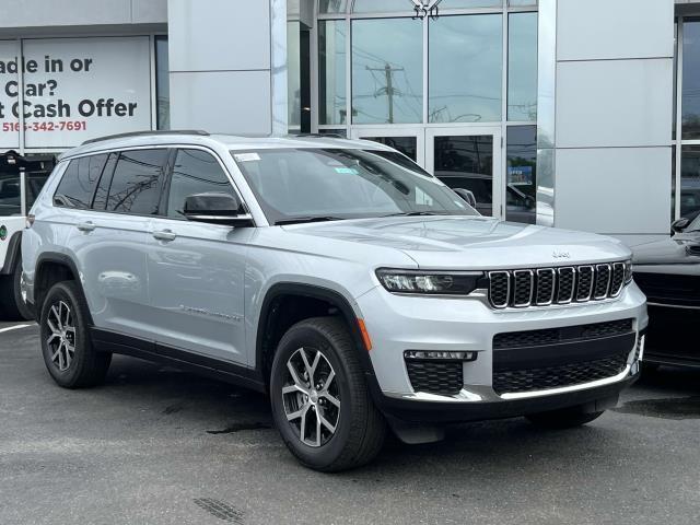 new 2024 Jeep Grand Cherokee L car, priced at $43,450