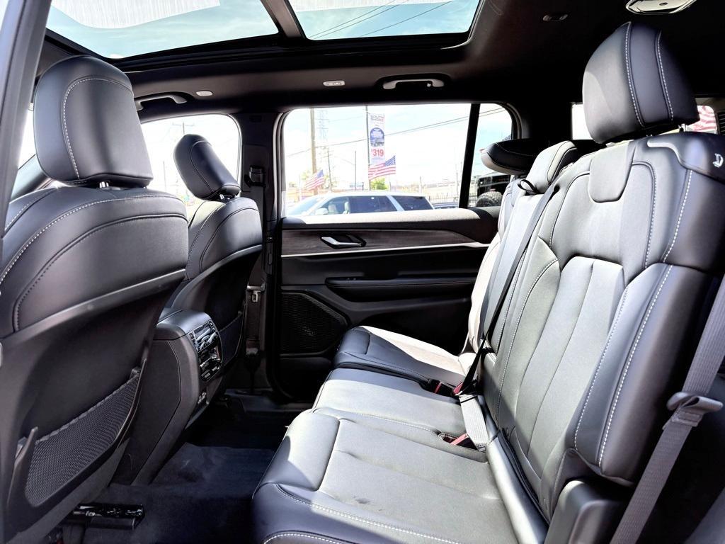 new 2025 Jeep Grand Cherokee L car, priced at $48,442