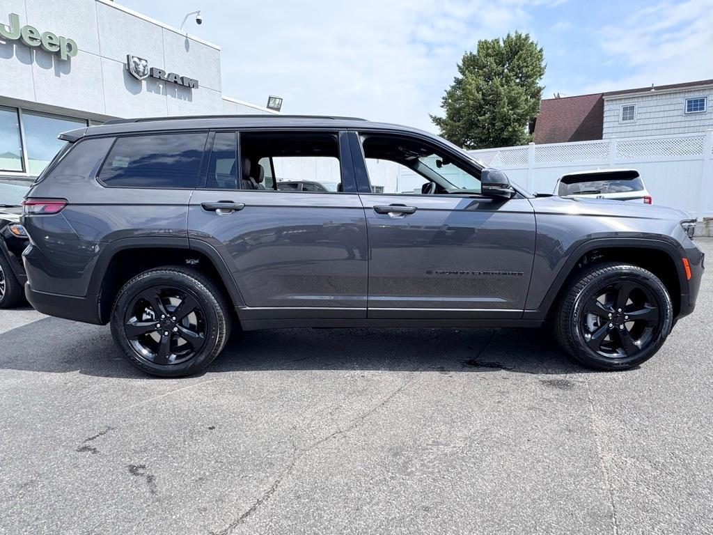 new 2025 Jeep Grand Cherokee L car, priced at $48,950
