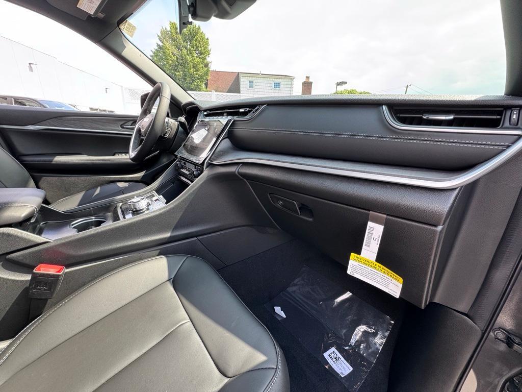 new 2025 Jeep Grand Cherokee L car, priced at $48,950
