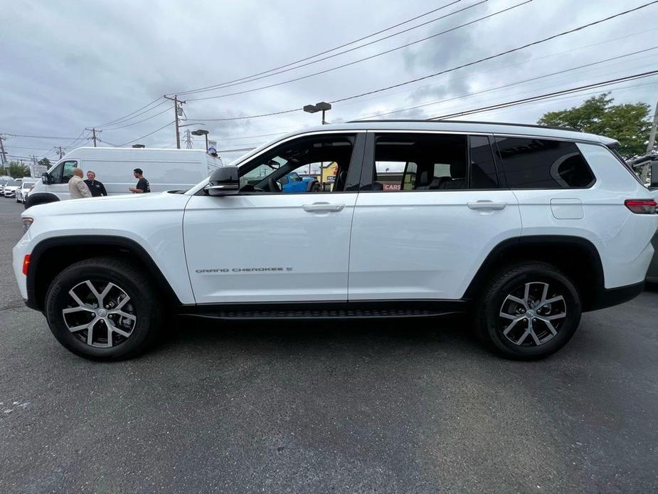 new 2024 Jeep Grand Cherokee L car, priced at $39,495