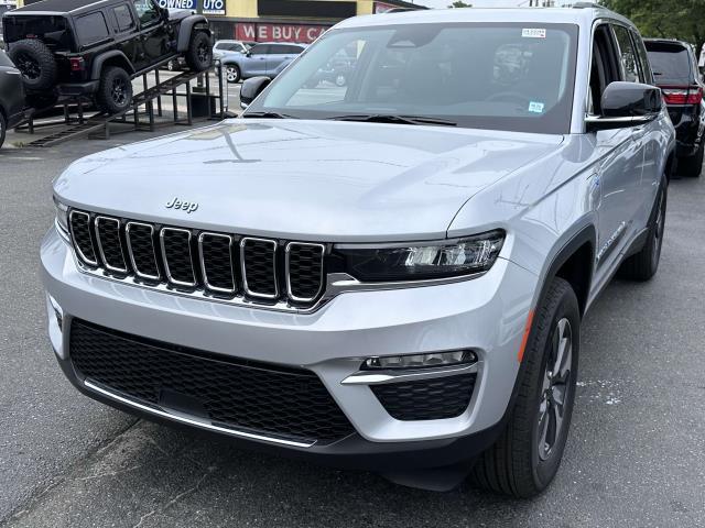 new 2024 Jeep Grand Cherokee 4xe car, priced at $39,995