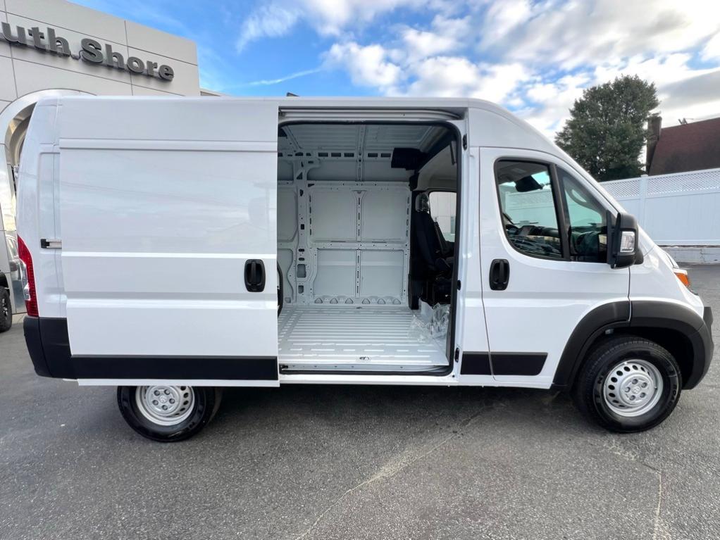 new 2024 Ram ProMaster 1500 car, priced at $40,450