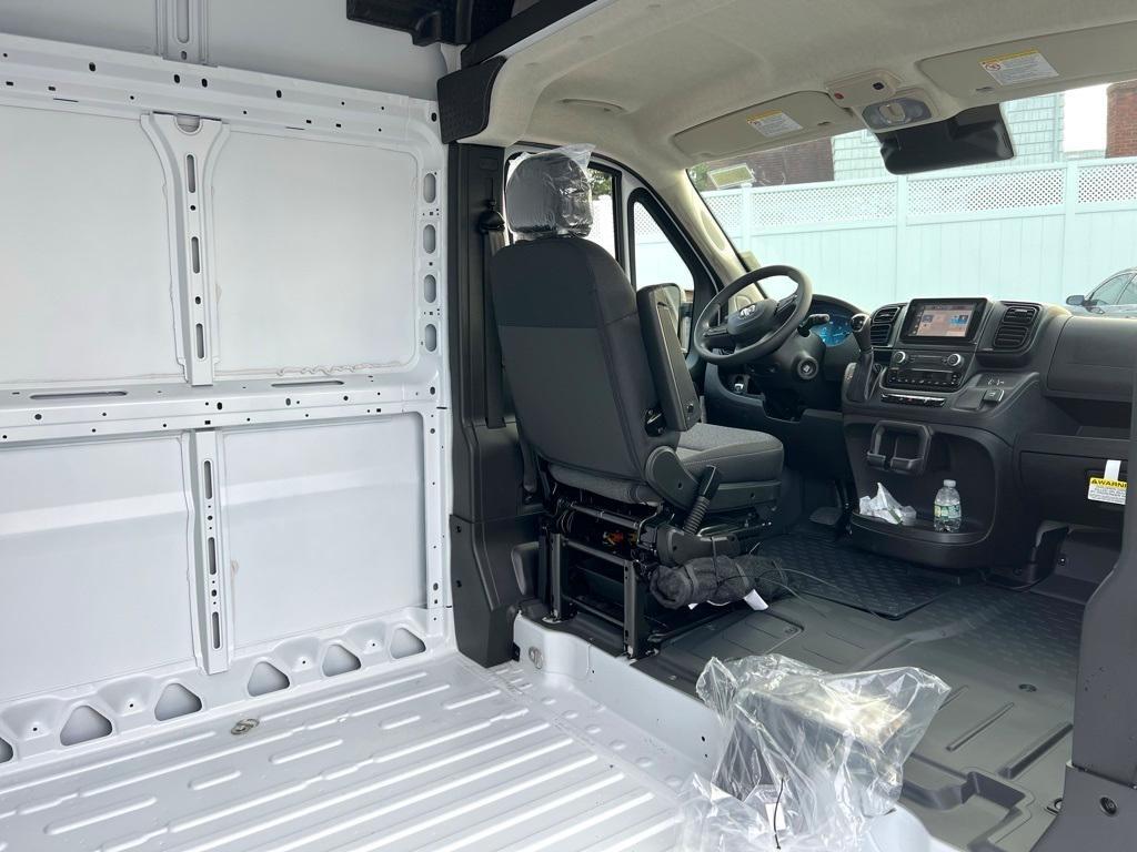 new 2024 Ram ProMaster 1500 car, priced at $40,450