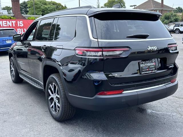 new 2024 Jeep Grand Cherokee L car, priced at $39,495