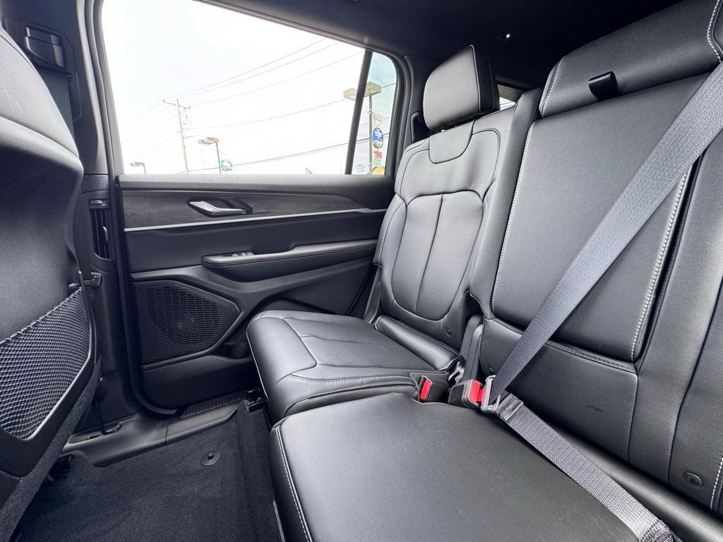 new 2025 Jeep Grand Cherokee L car, priced at $46,950