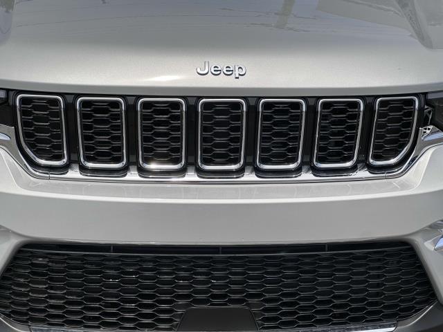 new 2024 Jeep Grand Cherokee 4xe car, priced at $39,995