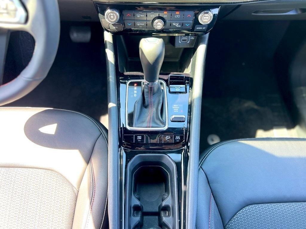 used 2025 Jeep Compass car, priced at $27,750