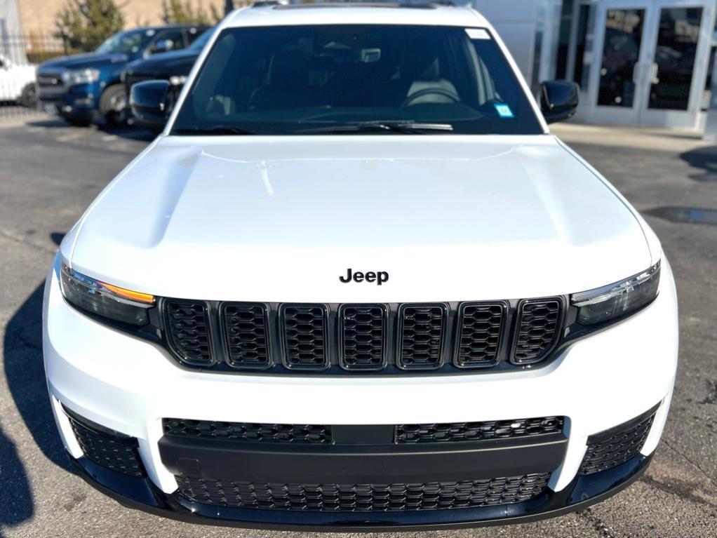 new 2025 Jeep Grand Cherokee L car, priced at $44,950