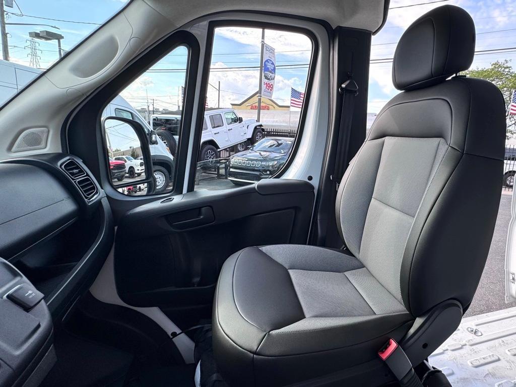 new 2025 Ram ProMaster 1500 car, priced at $39,926