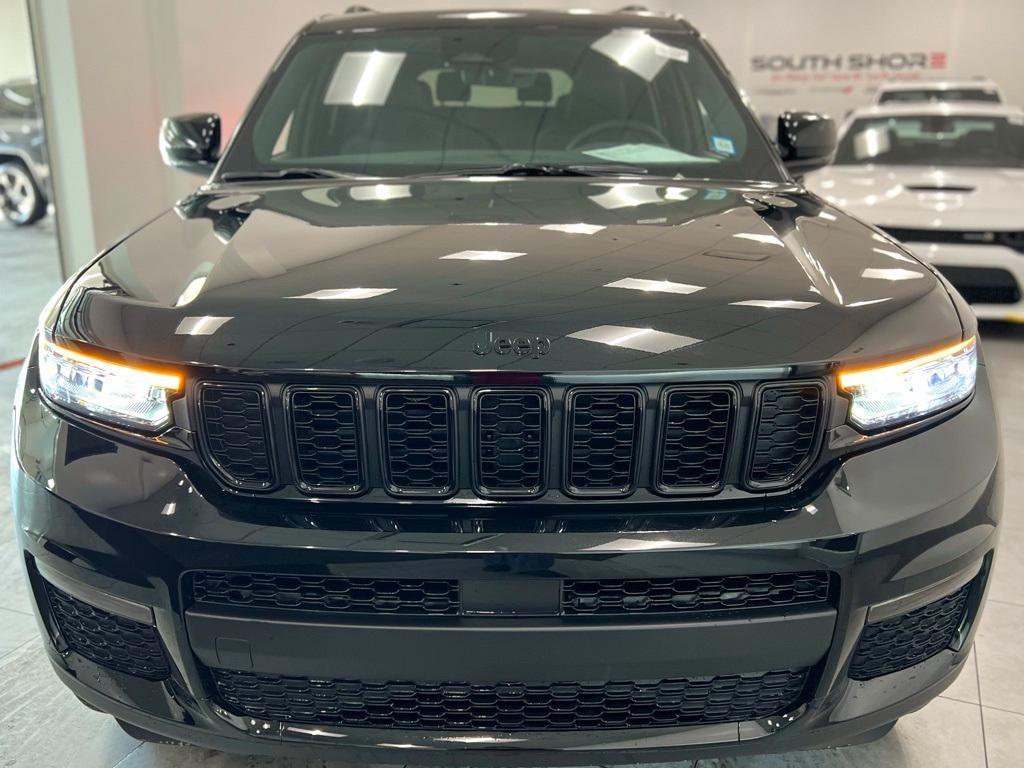 new 2025 Jeep Grand Cherokee L car, priced at $45,950