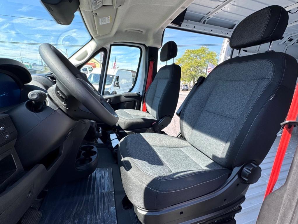 used 2025 Ram ProMaster 2500 car, priced at $37,926