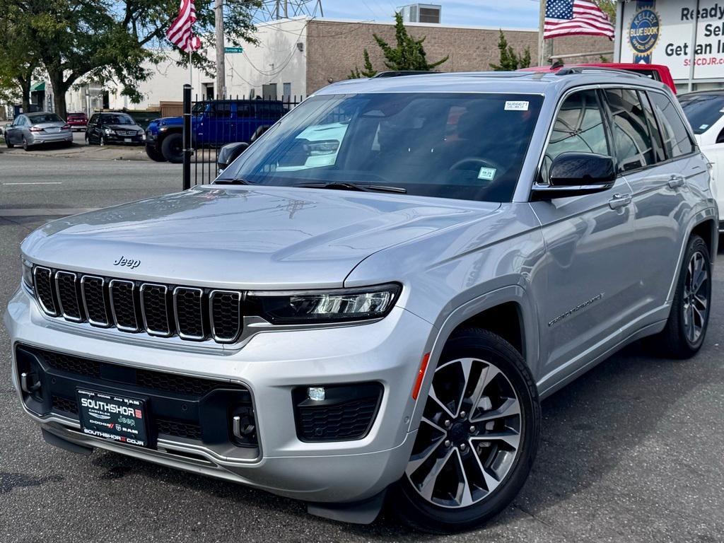 used 2023 Jeep Grand Cherokee car, priced at $35,850