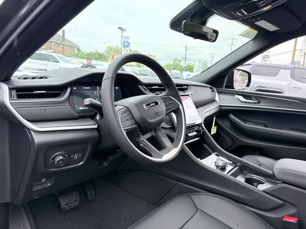 new 2025 Jeep Grand Cherokee L car, priced at $44,926