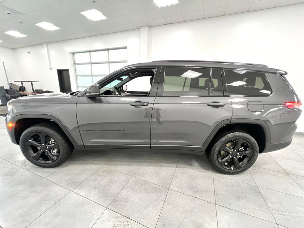 new 2025 Jeep Grand Cherokee L car, priced at $52,885