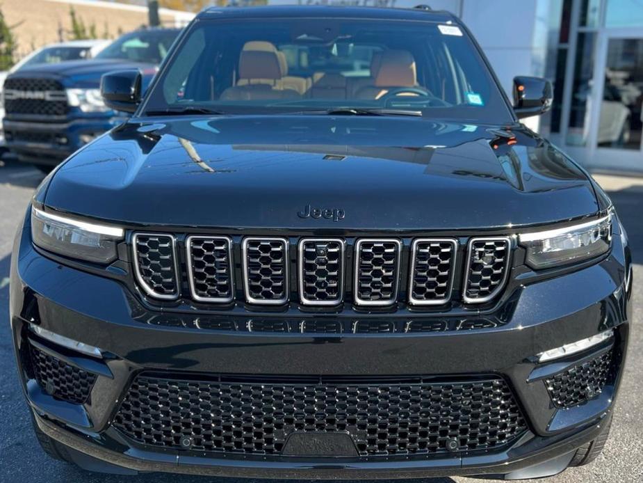 new 2025 Jeep Grand Cherokee car, priced at $59,495