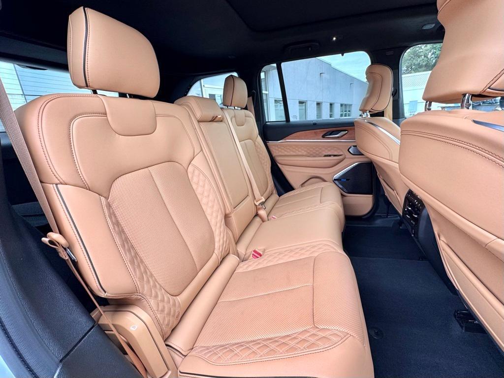 used 2022 Jeep Grand Cherokee 4xe car, priced at $33,450