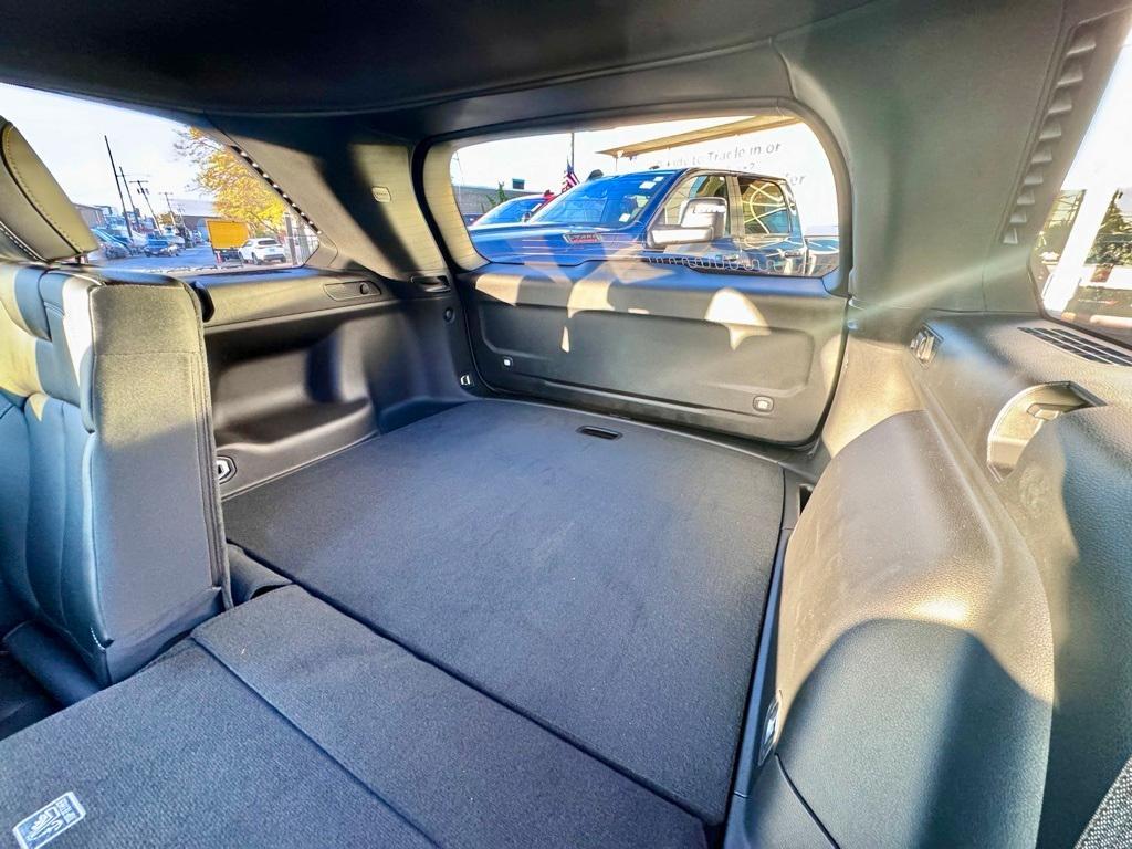 new 2025 Jeep Grand Cherokee car, priced at $50,910