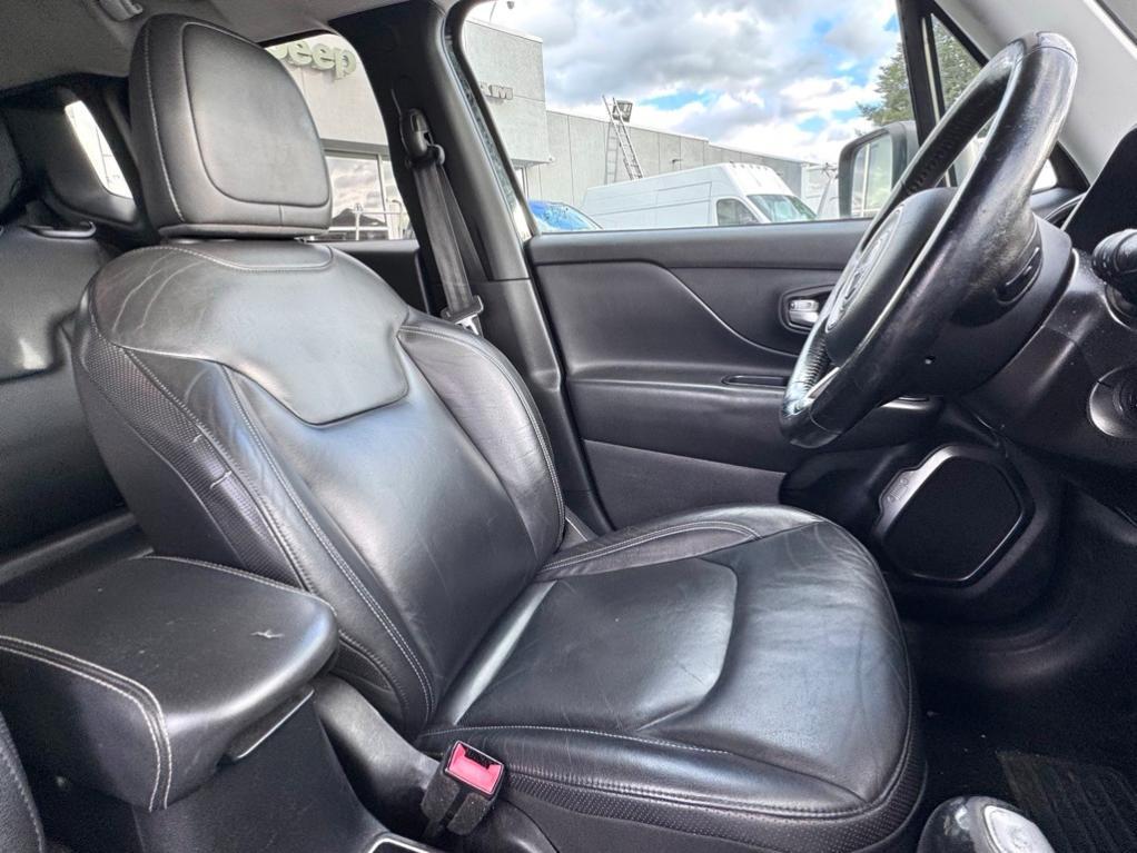 used 2020 Jeep Renegade car, priced at $12,750