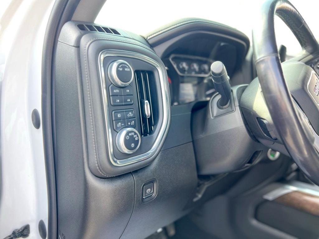 used 2021 GMC Sierra 1500 car, priced at $38,850