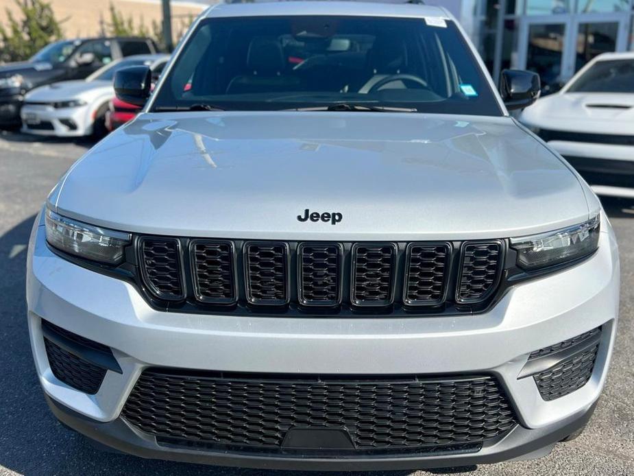 used 2024 Jeep Grand Cherokee car, priced at $32,850