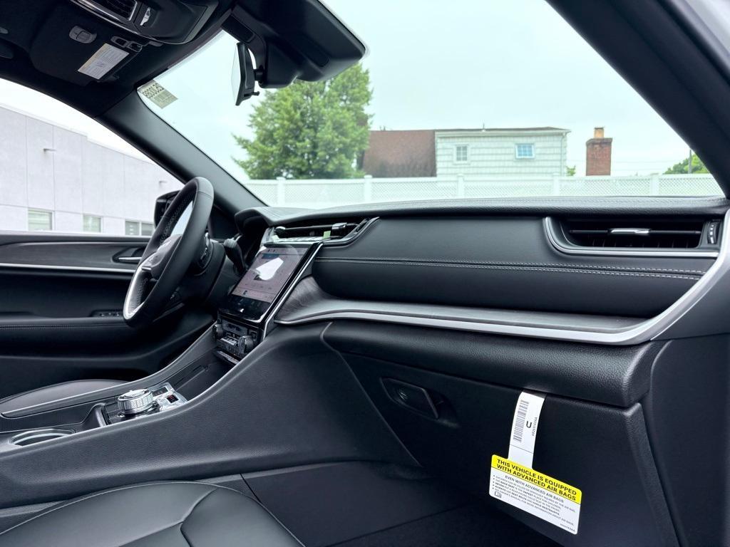 new 2025 Jeep Grand Cherokee L car, priced at $44,926