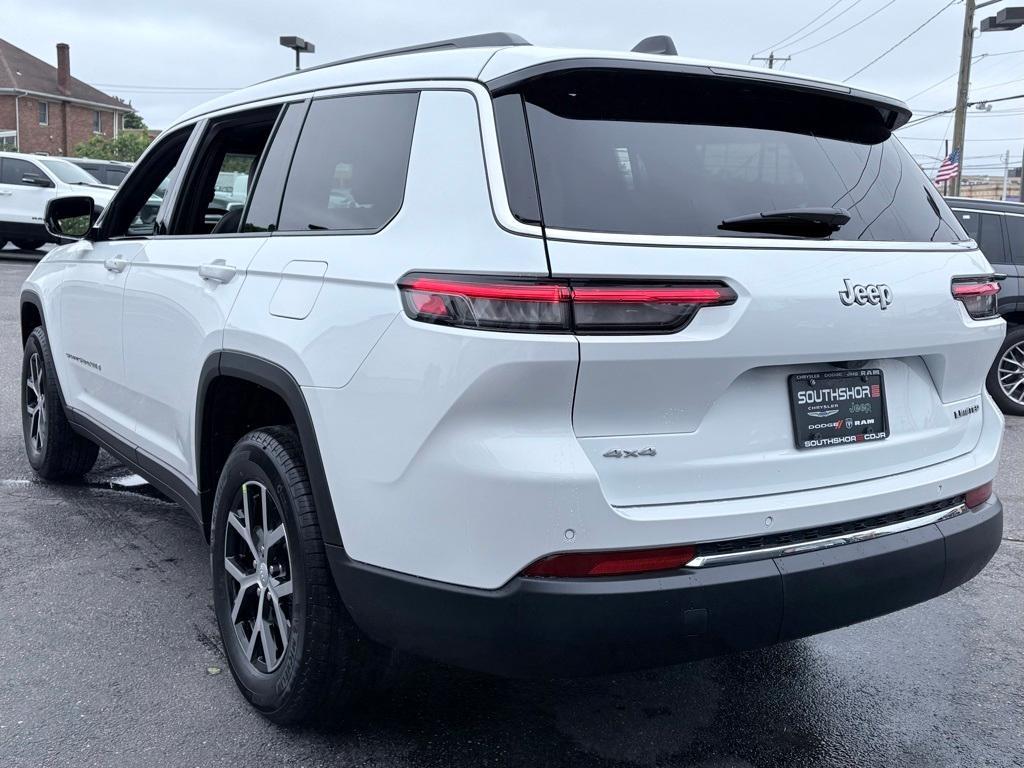 new 2025 Jeep Grand Cherokee L car, priced at $44,926