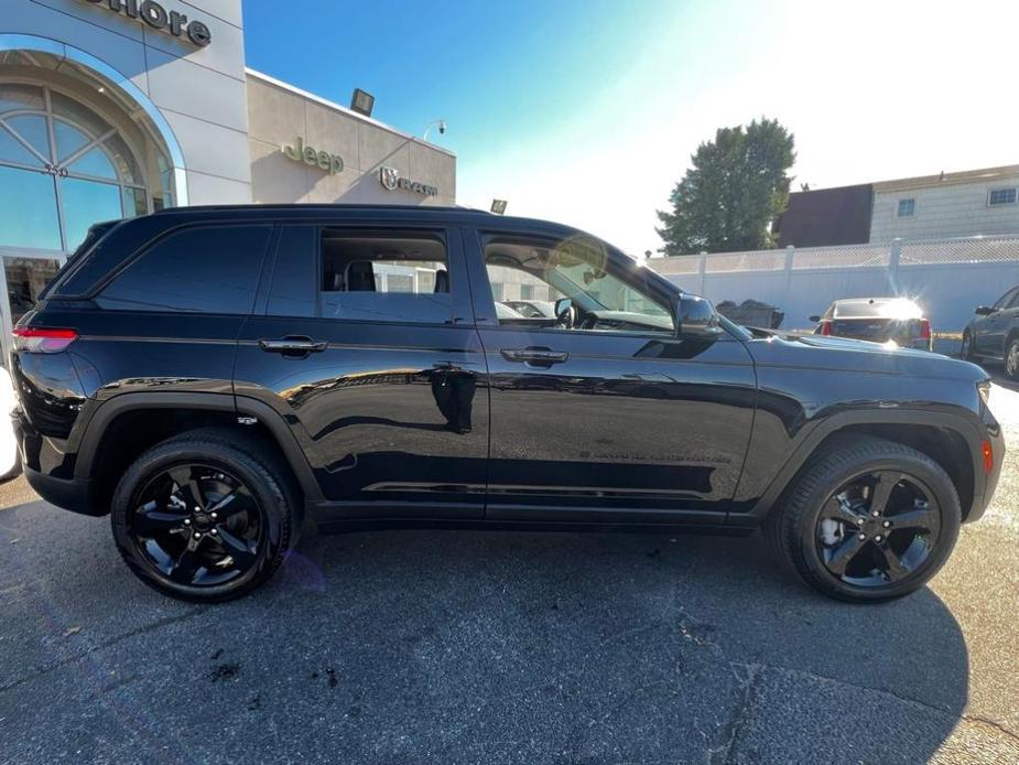 used 2024 Jeep Grand Cherokee car, priced at $35,850