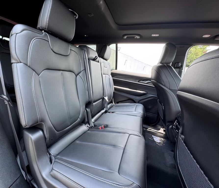 new 2025 Jeep Grand Cherokee L car, priced at $51,762