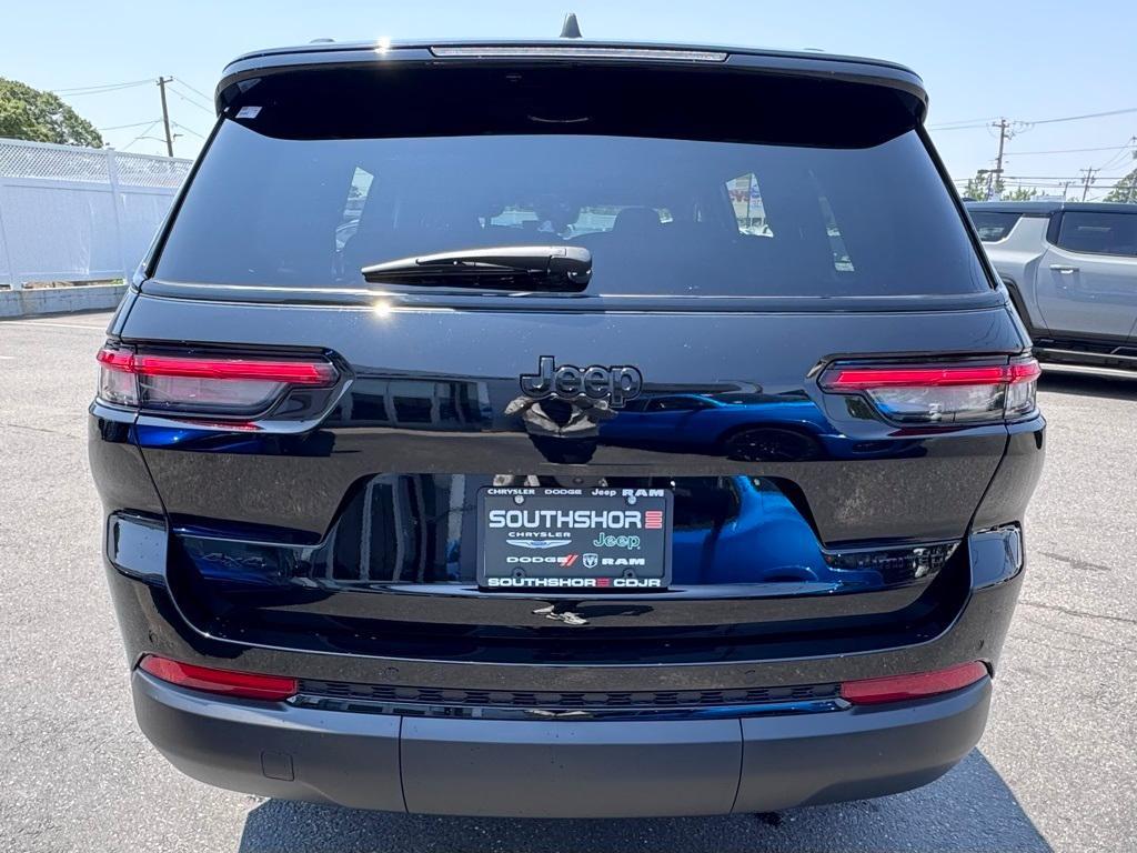 new 2025 Jeep Grand Cherokee L car, priced at $51,762