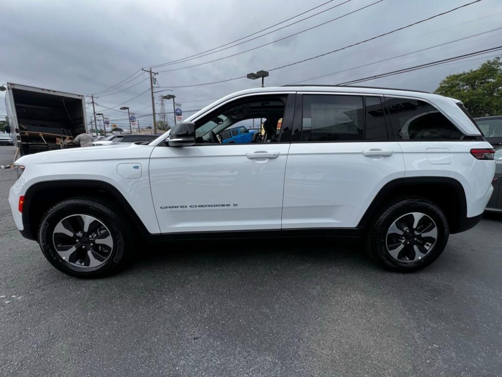 new 2024 Jeep Grand Cherokee 4xe car, priced at $45,745