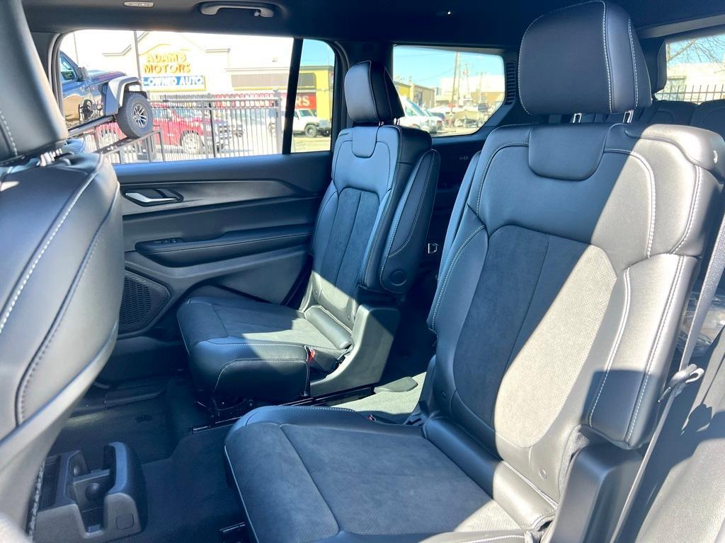 new 2025 Jeep Grand Cherokee L car, priced at $38,450