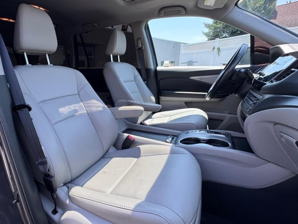 used 2021 Honda Pilot car, priced at $24,850